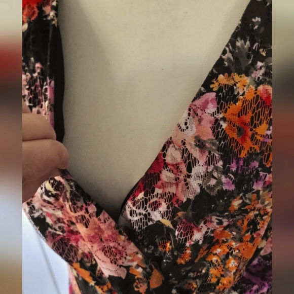 Lane Bryant Lace Overlay Surplus Crossover Midi Dress - Picture 2 of 7